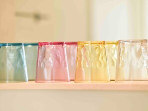 Hårføner og håndklær