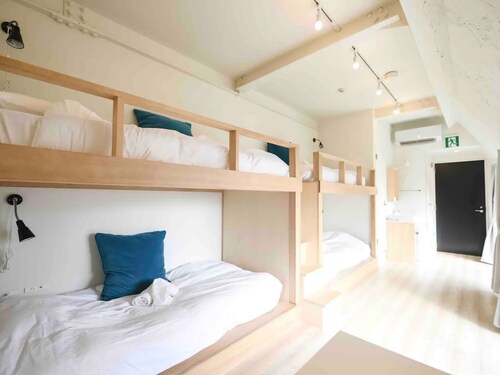 Tokiwa4F Tiny house with balcony near the shopp / Takamatsu Kagawa