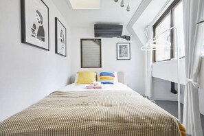 4 bedrooms, desk, free WiFi, bed sheets - 4min to Ueno 5F Modern Villa / Taito-ku Tokyo (Taito-ku)