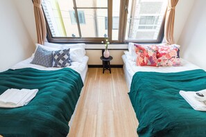 1 habitación, escritorio, wifi gratis y ropa de cama 