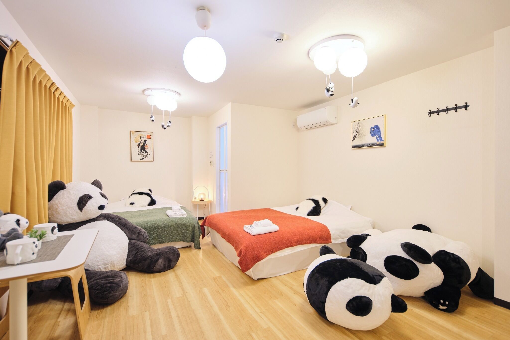 1 bedroom, desk, free WiFi, bed sheets