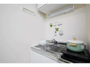 Fridge, microwave, stovetop