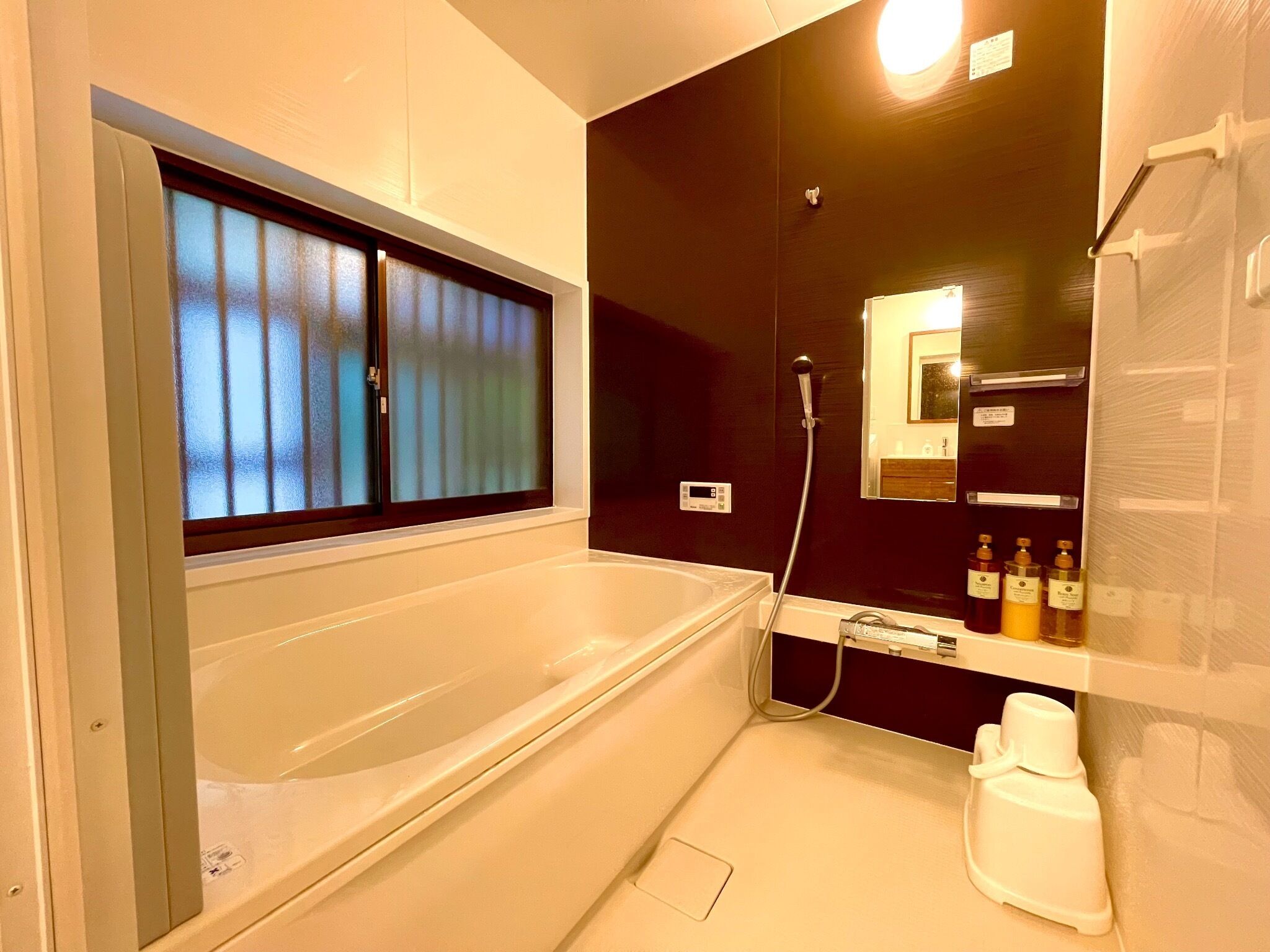 Hair dryer, towels