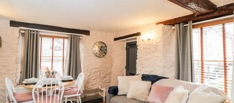 Corner Cottage