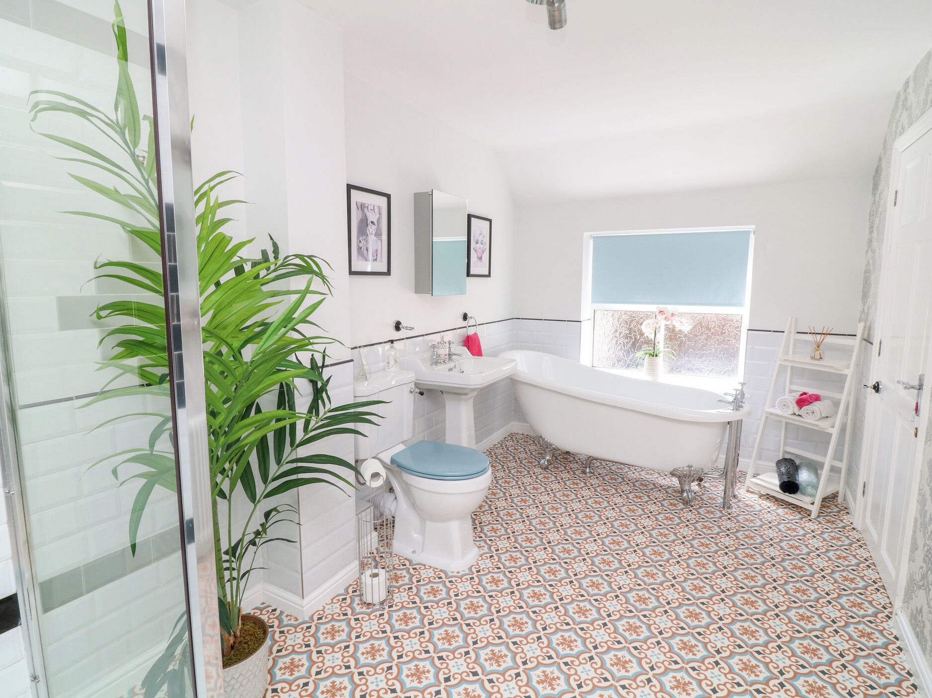 Cottage | Bathroom | Shower