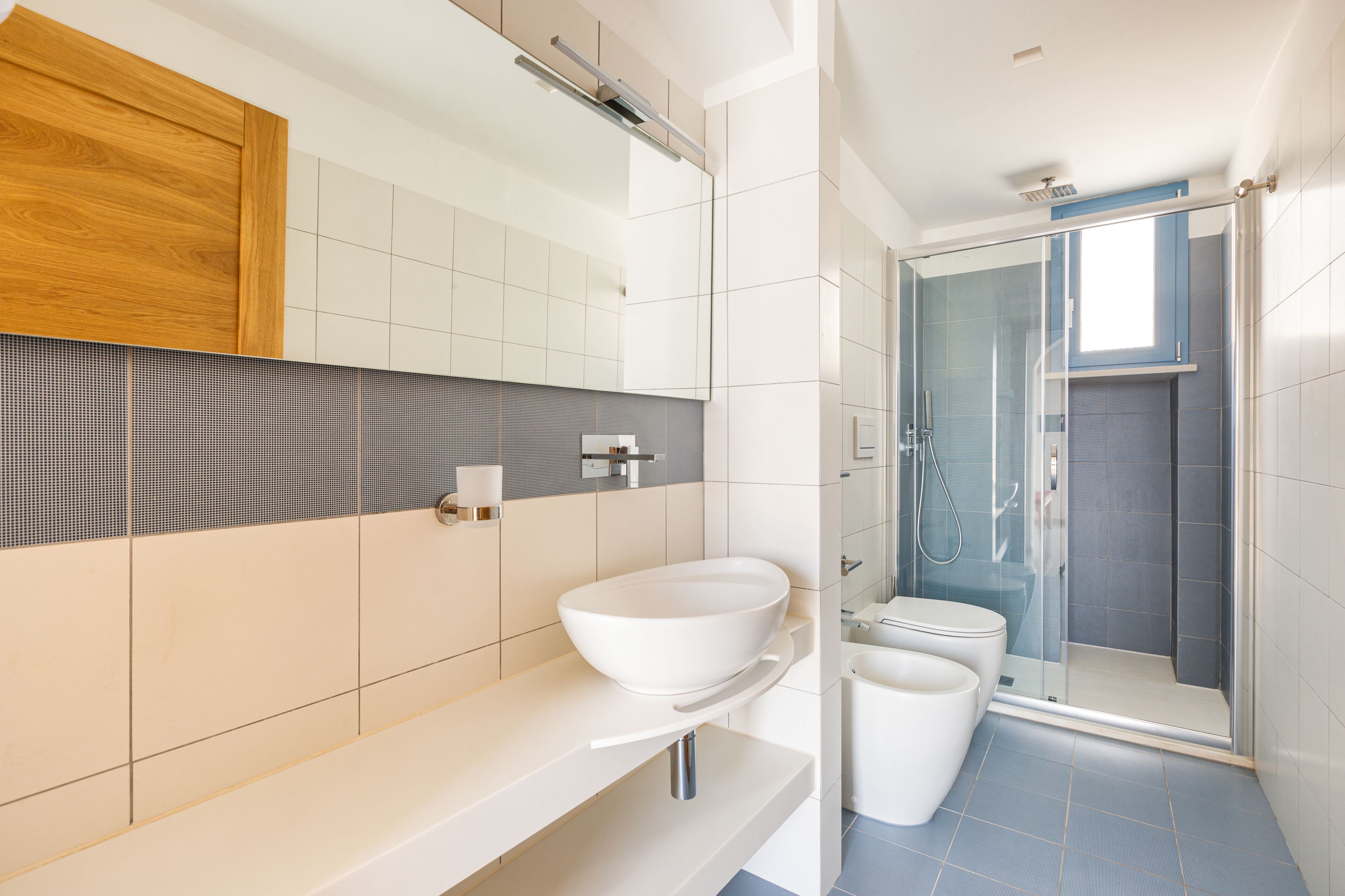 Deluxe Apartment, 2 Bedrooms | Bathroom