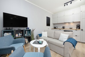 Studio, Balcony, Beachside | Ruang tamu