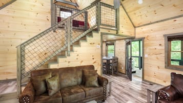 Flat-screen TV, fireplace