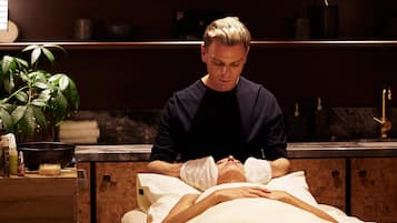 16 treatment rooms, massages