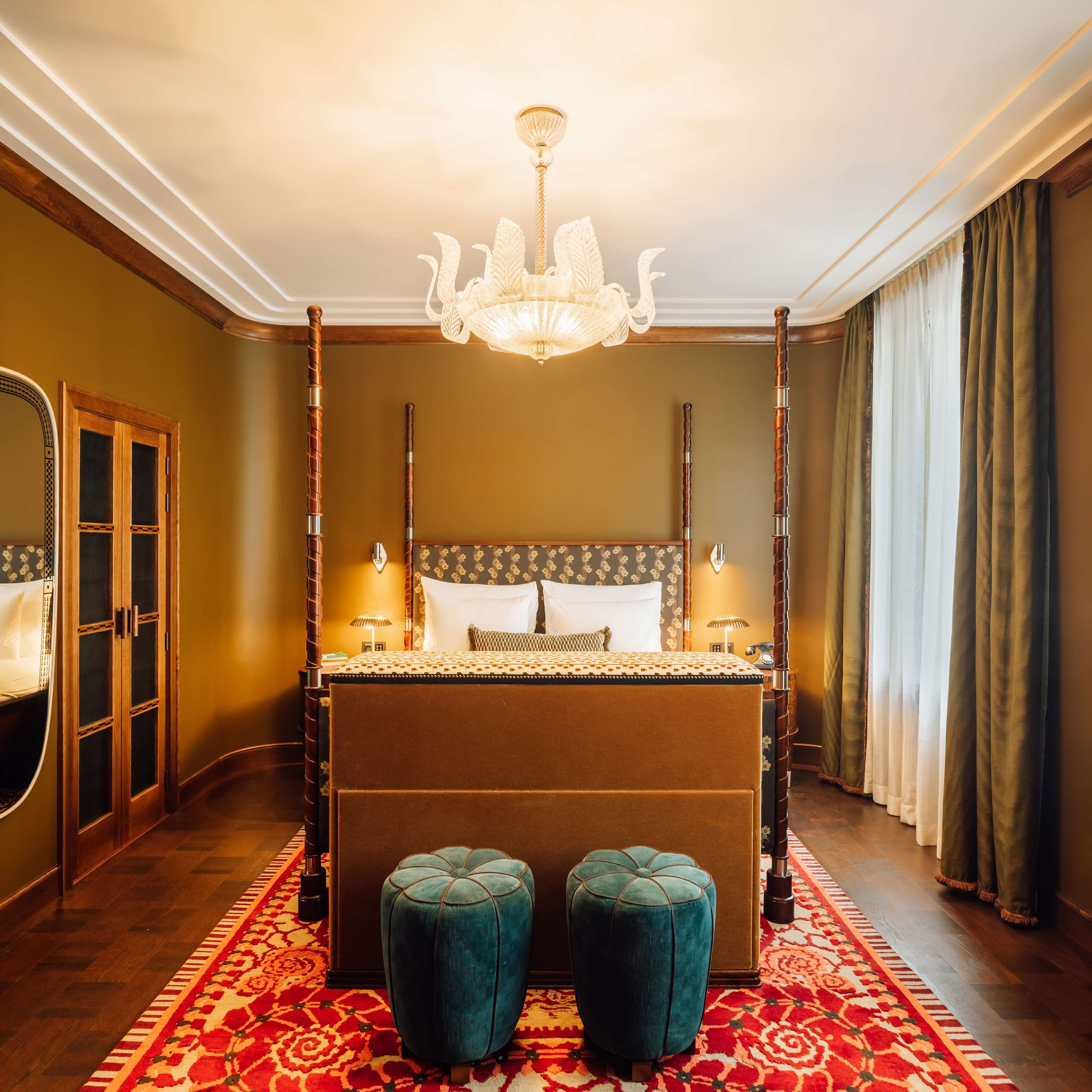 Deluxe kamer (Deluxe Premium) | Luxe beddengoed, donsdekens, pillowtop-bedden, een kluis op de kamer