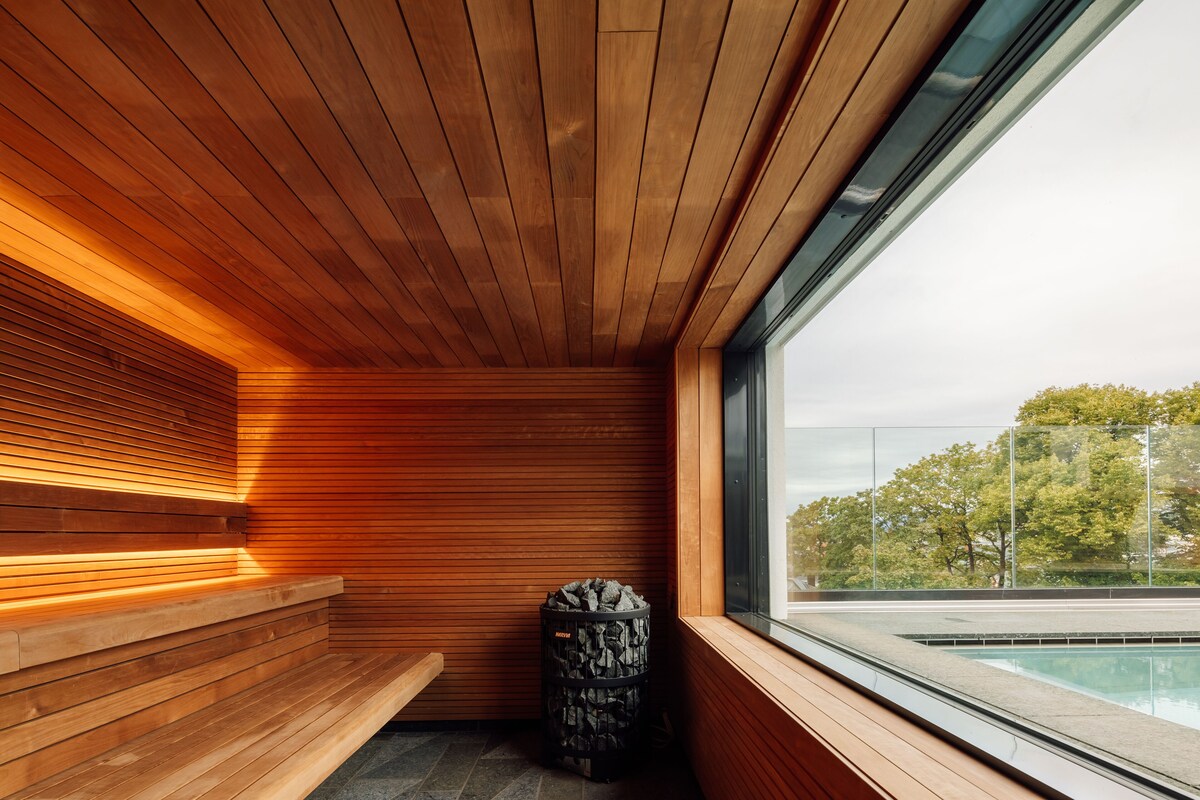 Suana with window to the outdoor pool