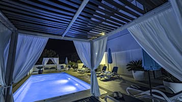Udendørs pool
