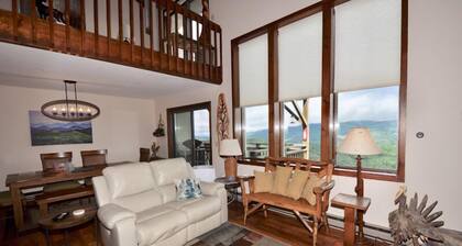 Totally Renovated Mountain Condo- TWO Decks with Gorgeous Views!