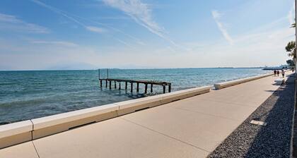 Residenza Miralago with pool - Two-bedroom with terrace