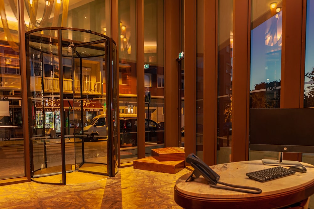 Wine & Books Hotels | Lisboa by null