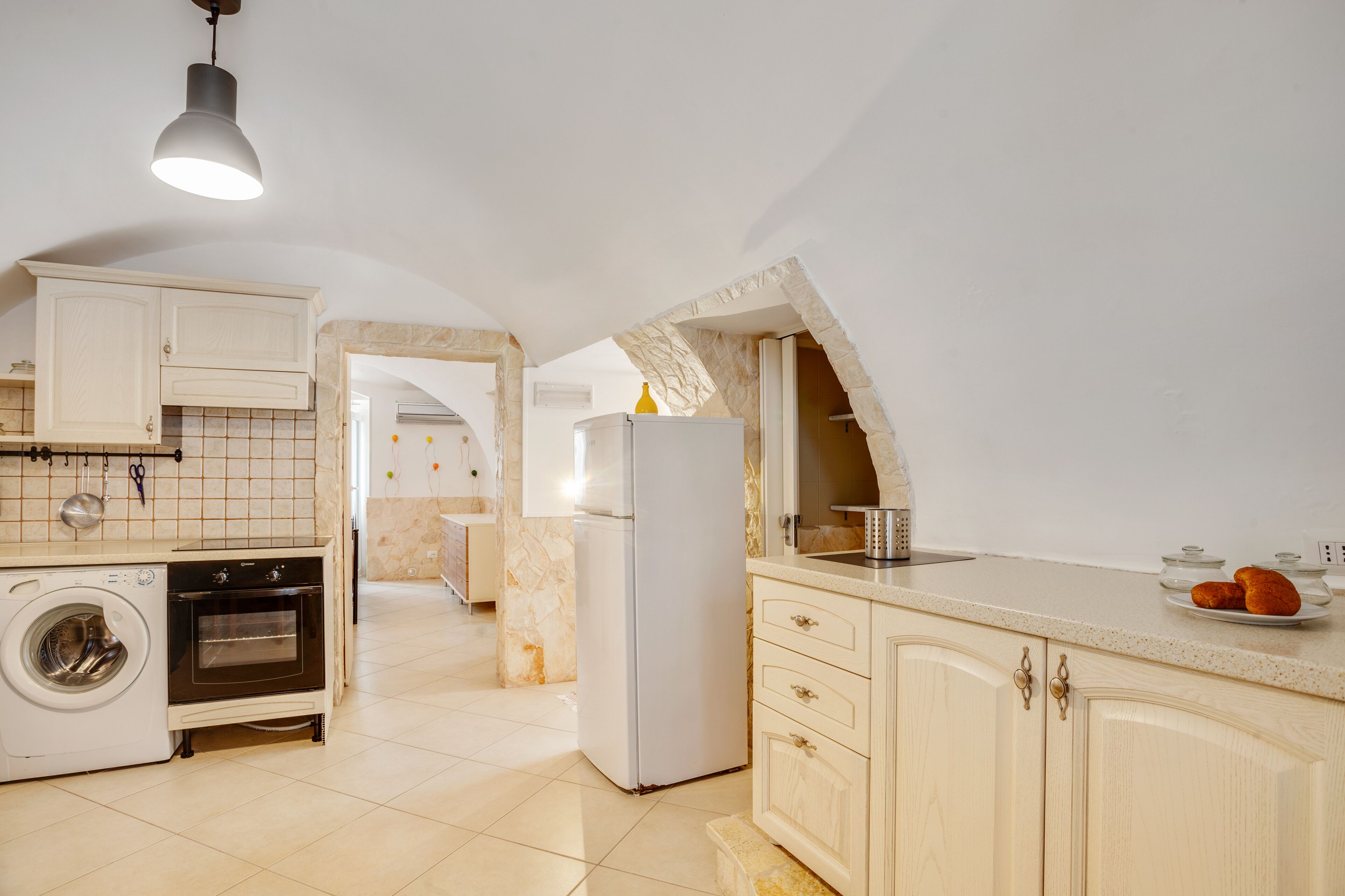 Appartamento | Cucina privata | Frigorifero con congelatore, forno, piano cottura