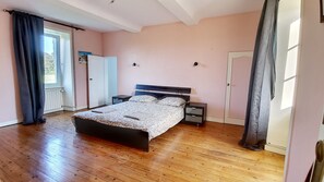 3 chambres, Wi-Fi, draps fournis