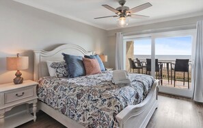 2 bedrooms, iron/ironing board, free WiFi, bed sheets - 503 Shorewood: 2 BR Oceanfront Penthouse Villa. Stunning Views, Free Bikes (Hilton Head Island)