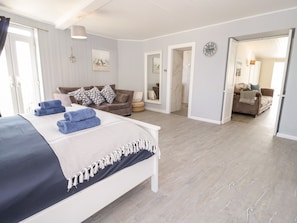 Casa de campo | 4 quartos, individualmente decorados, individualmente mobiliados