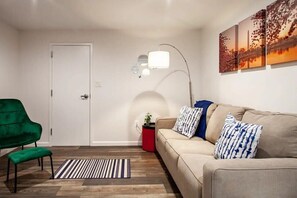 TV, Netflix, streaming services, offices