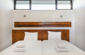 Apartment, 1 Bedroom | 1 bedroom, individually decorated, iron/ironing board, bed sheets - Pé do Lago 1 Bedroom Apartment with Pool (Loulé)