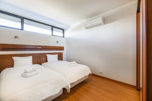 อพาร์ทเมนท์, 1 ห้องนอน | 1 ห้องนอน, ห้องพักตกแต่งอย่างมีเอกลักษณ์, เตารีด/โต๊ะรีดผ้า, ผ้าปูที่นอน