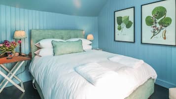 Cottage | 1 bedroom, individually decorated, individually furnished, free WiFi