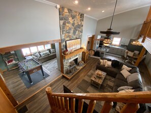 Smart TV, table football