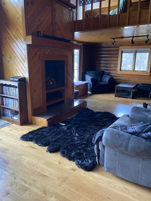 Smart TV, fireplace, video games, DVD player