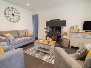 Cottage | Living area