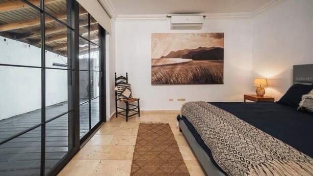 5 habitaciones, tabla de planchar con plancha y wifi gratis 