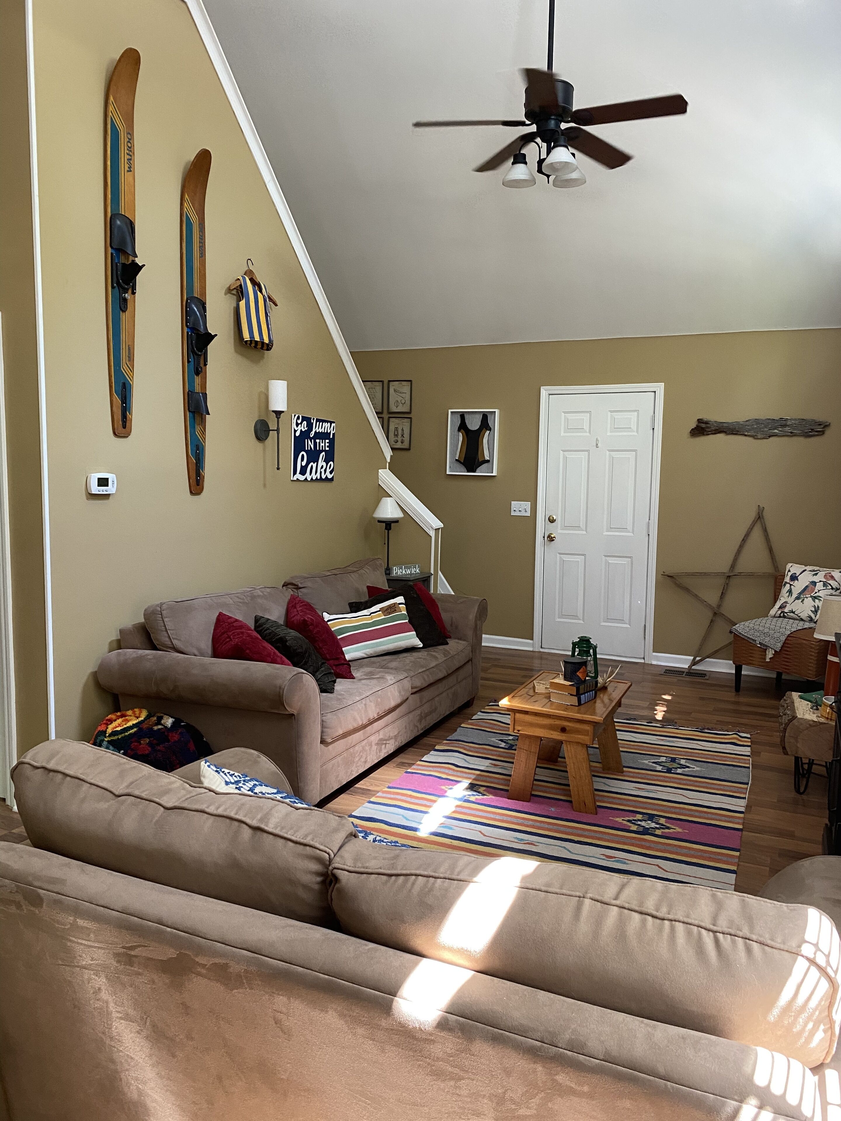 Cabin in the woods, 3 miles from Bruton Branch Recreational Area on TN River