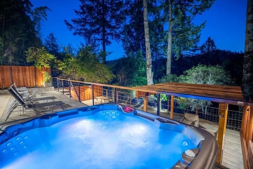Vista Retreat-Hot Tub and Wine Tastings Included
