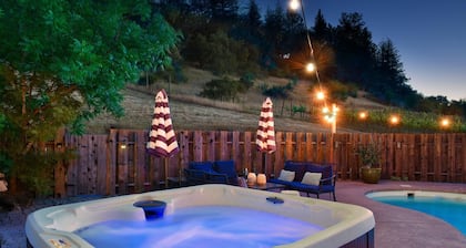 Calistoga Vineyard Getaway--Complimentary wine tasting at Croix included!