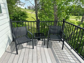 Property grounds - Lakefront Escape: Fish, Kayak, Hammock, Relax. Family and Pet-Friendly! (Harvey)