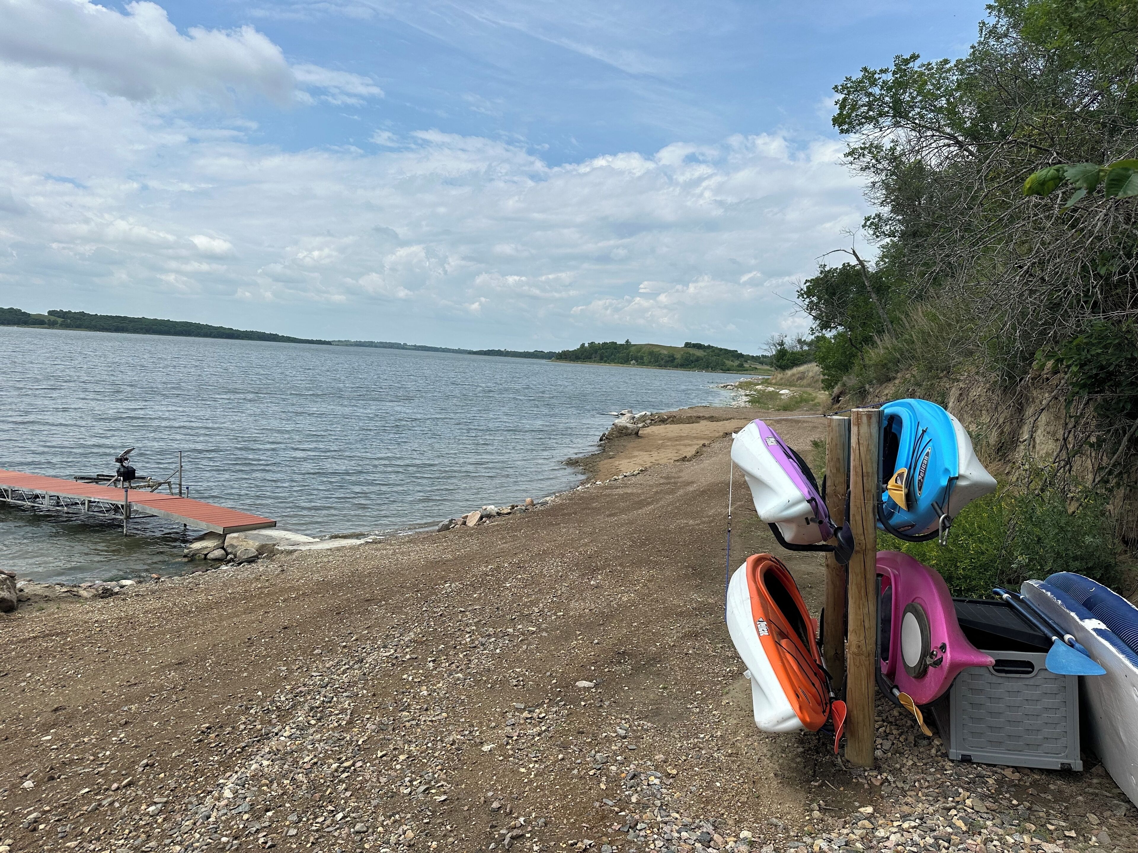 沙滩椅、沙滩毛巾