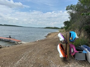 Solsenger og strandhåndklær