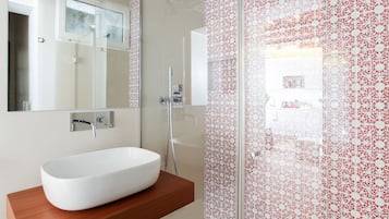 City Apartment (Via De Amici 9) | Bathroom