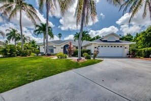 Property grounds - Cape Coral waterfront home!  Huge heated saltwater pool, BBQ, and fire pit! (Cape Coral)