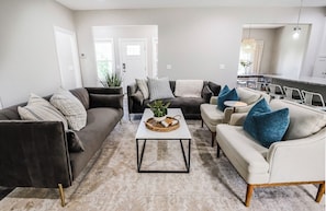 Smart TV - NEW! Pinehurst Eight Sleeps 10! (Pine Hurst)