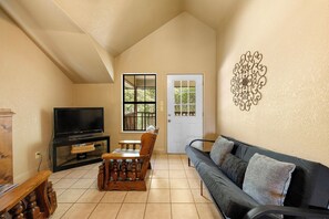 スマートテレビ、暖炉