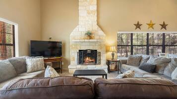 TV connectée, cheminée