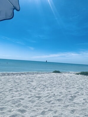 Accommodatie ligt op het strand