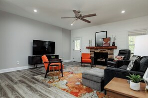 Smart TV, fireplace, table football
