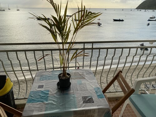 Pleasant studio with sea view