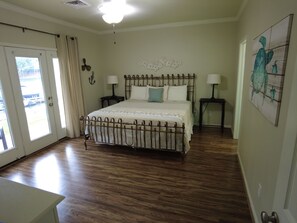 2 chambres, bureau, fer et planche à repasser, Wi-Fi gratuit