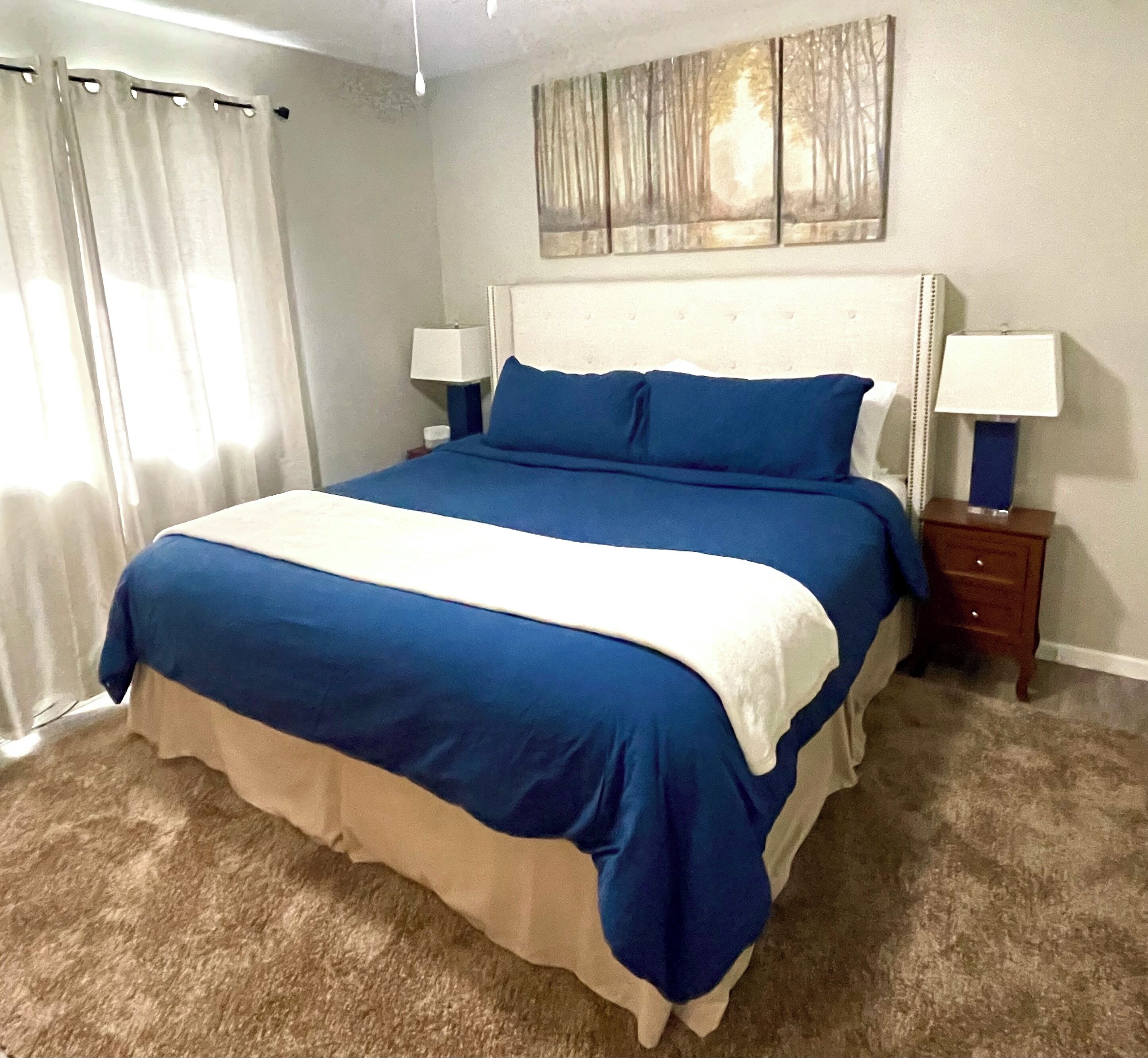 3 bedrooms, desk, iron/ironing board, free WiFi