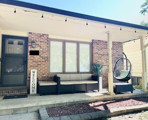 Terrace/patio - Fun Family Place with Extras and Space (Ames)