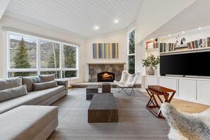 TV - Grand Hyatt| Contempaorary, large creekside condo w/ wood burning fireplace & large modern kitchen (Vail)