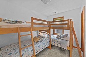 8 Schlafzimmer, WLAN, Bettwäsche